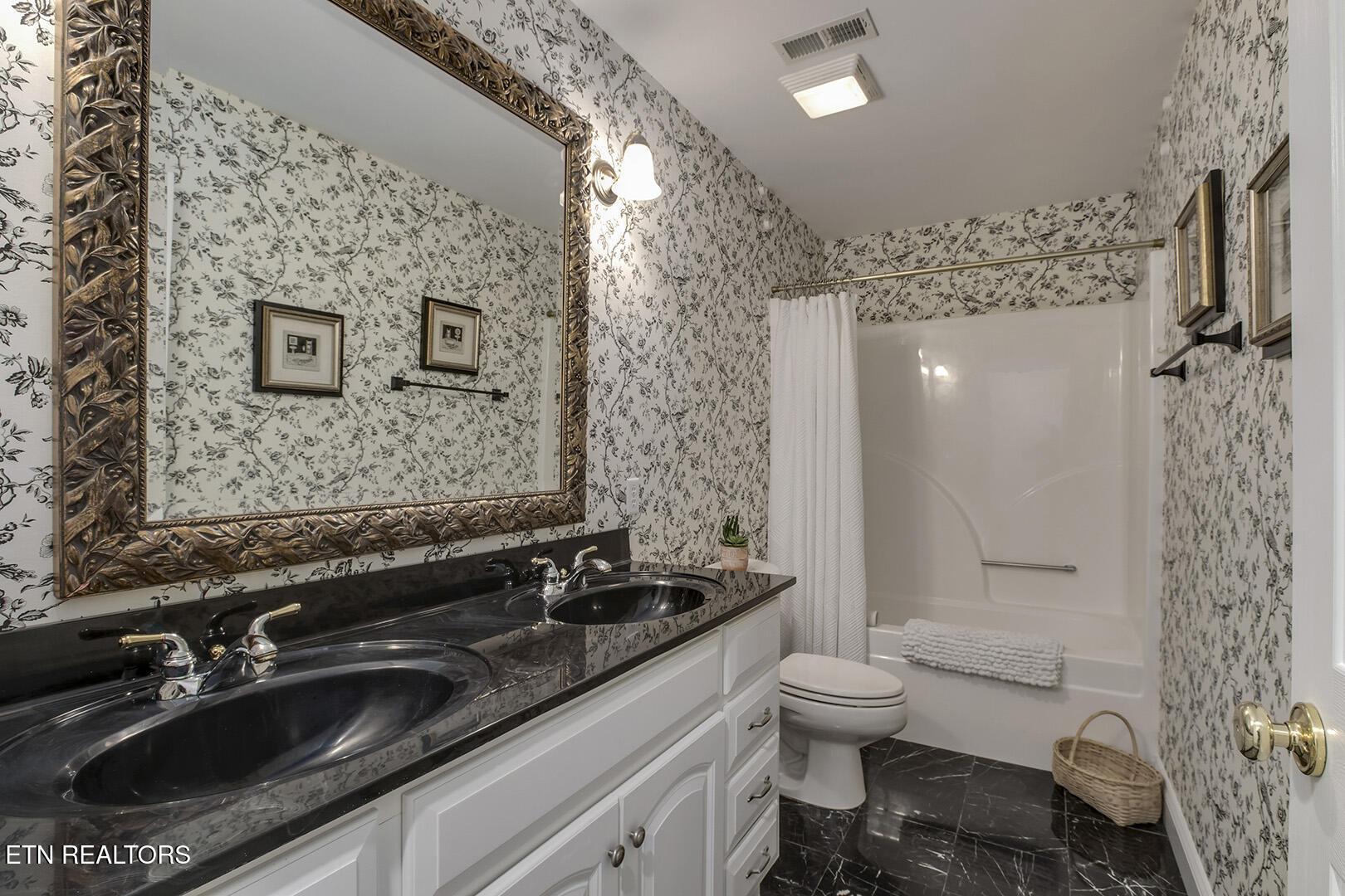 Fort Loudoun and Tellico Lake Real Estate - Image# 45