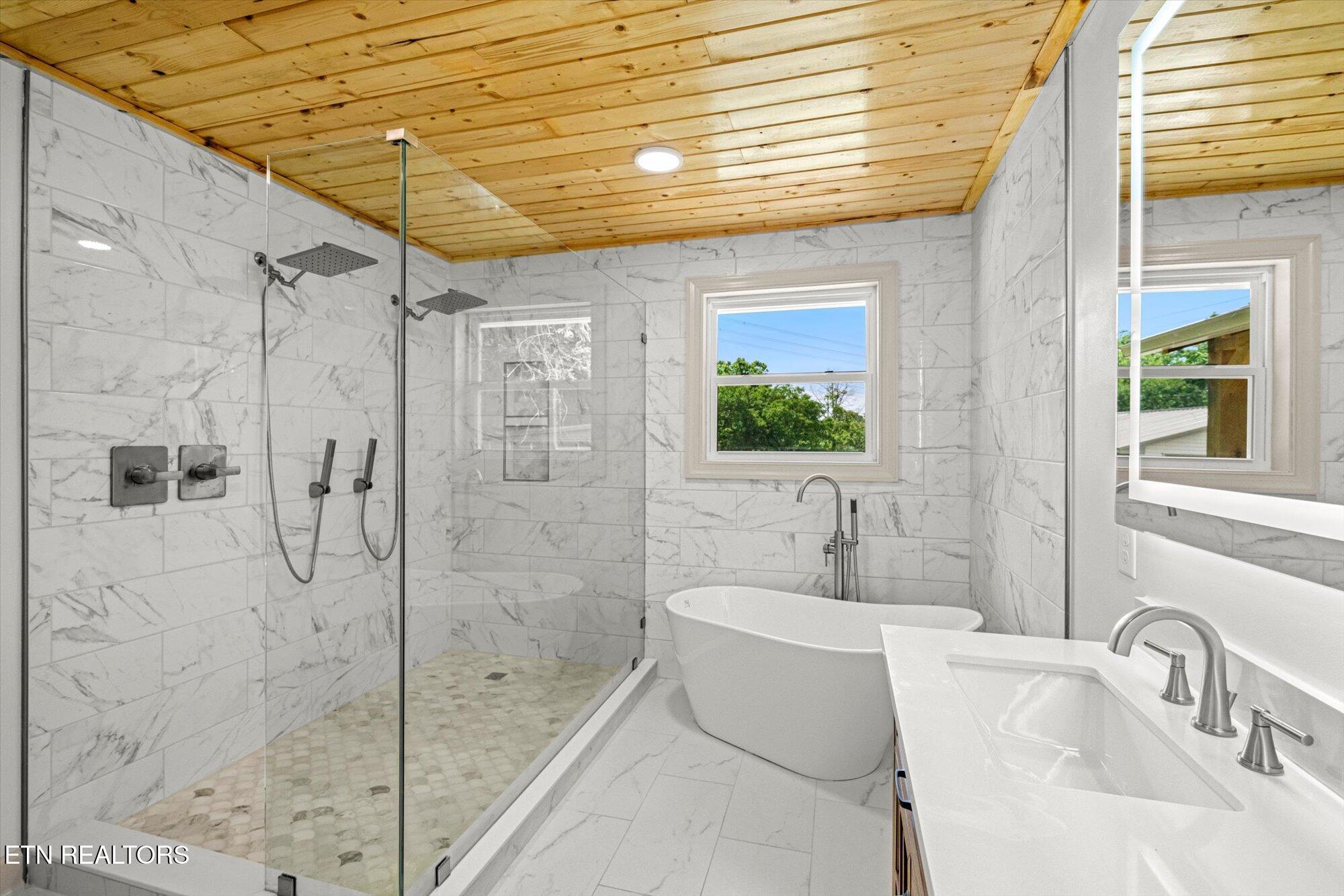 Fort Loudoun and Tellico Lake Real Estate - Image# 16