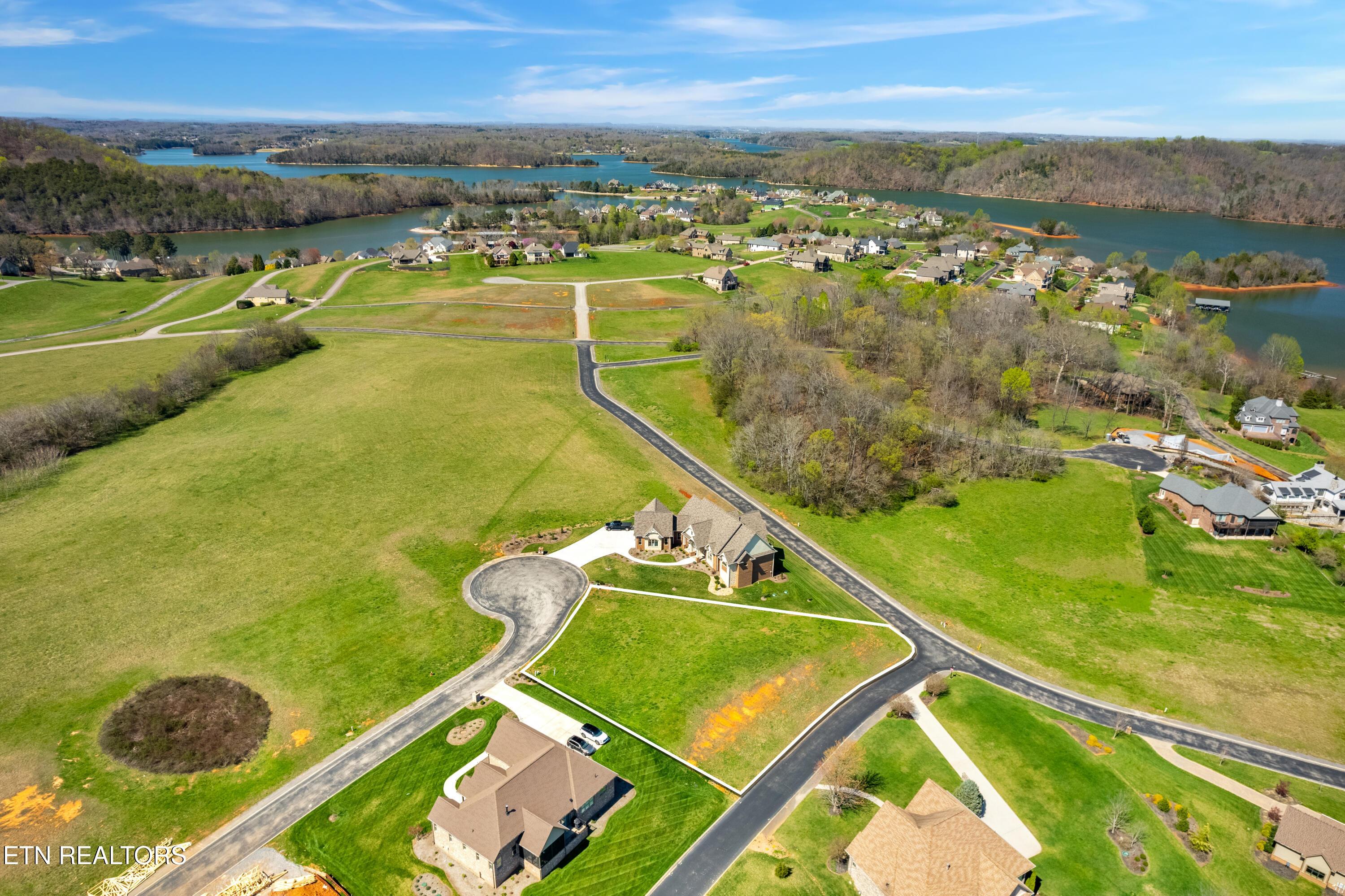 330 Watercrest Drive, Vonore, TN - Fort Loudoun and Tellico Lake Real Estate - Image# 6