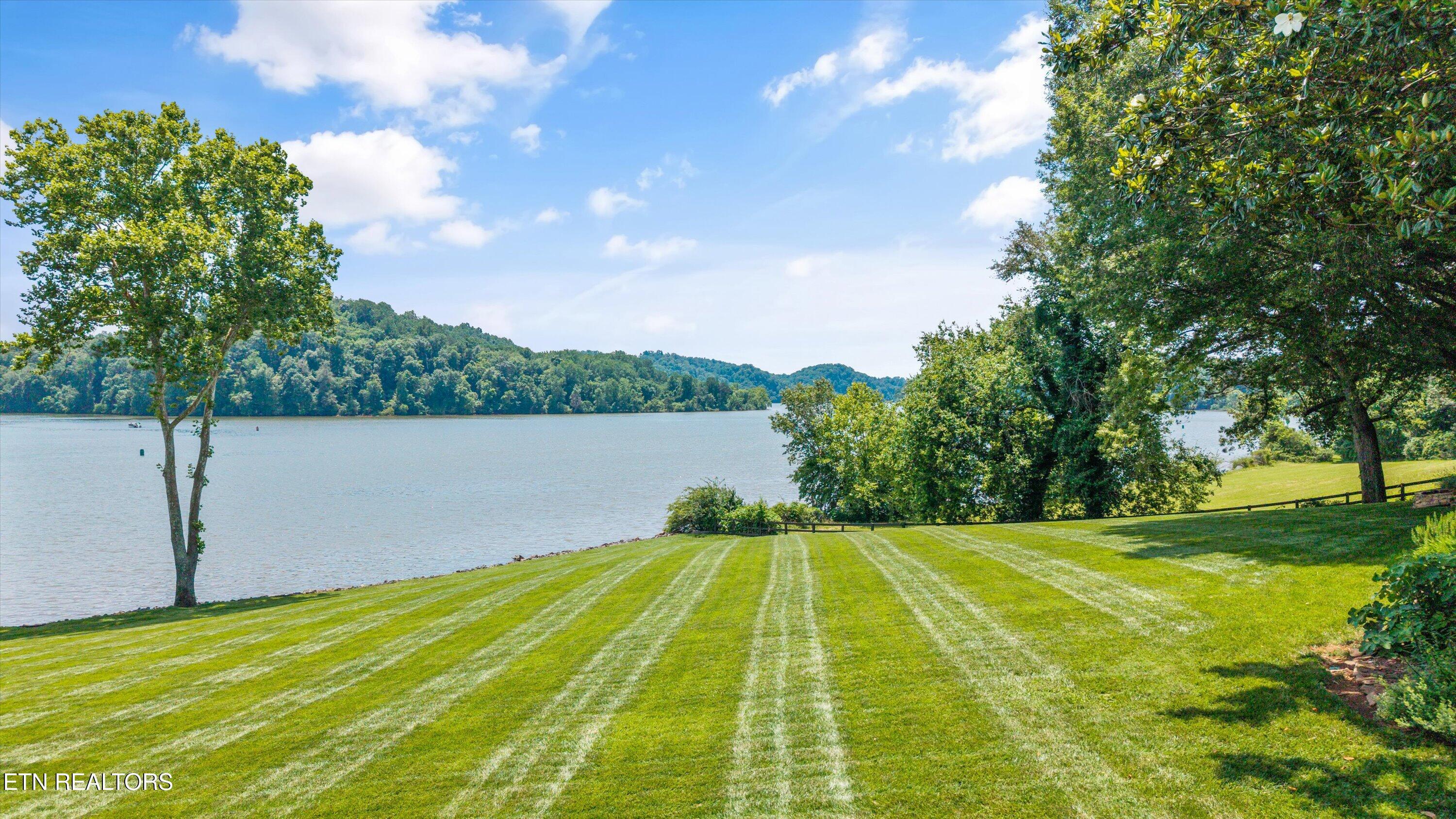 2235 Lake Lane, Knoxville, TN - Fort Loudoun and Tellico Lake Real Estate - Image# 39