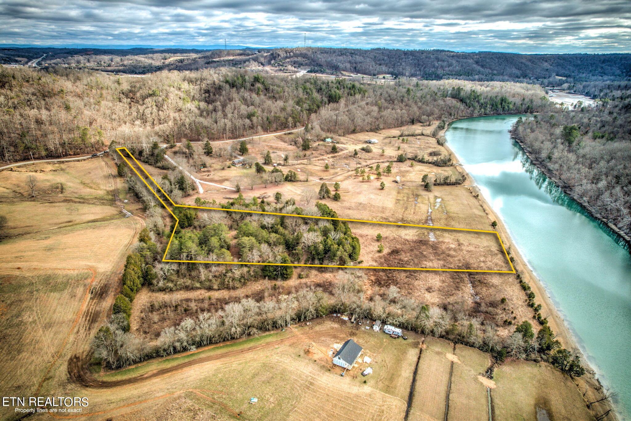 321 Blackburn Lane, Lenoir City, TN - Fort Loudoun and Tellico Lake Real Estate - Image# 1
