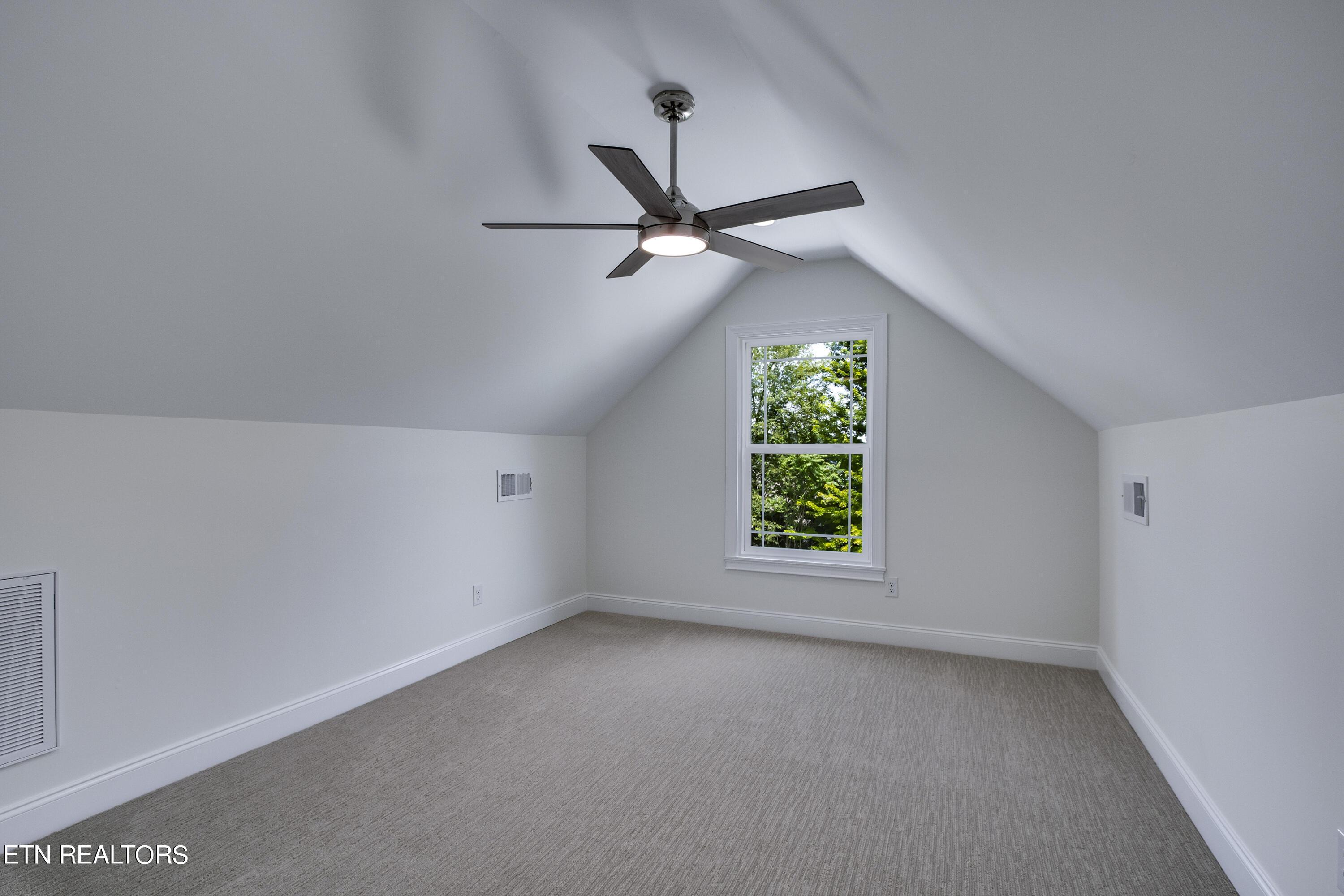 297 Dudala Way, Loudon, TN - Fort Loudoun and Tellico Lake Real Estate - Image# 41