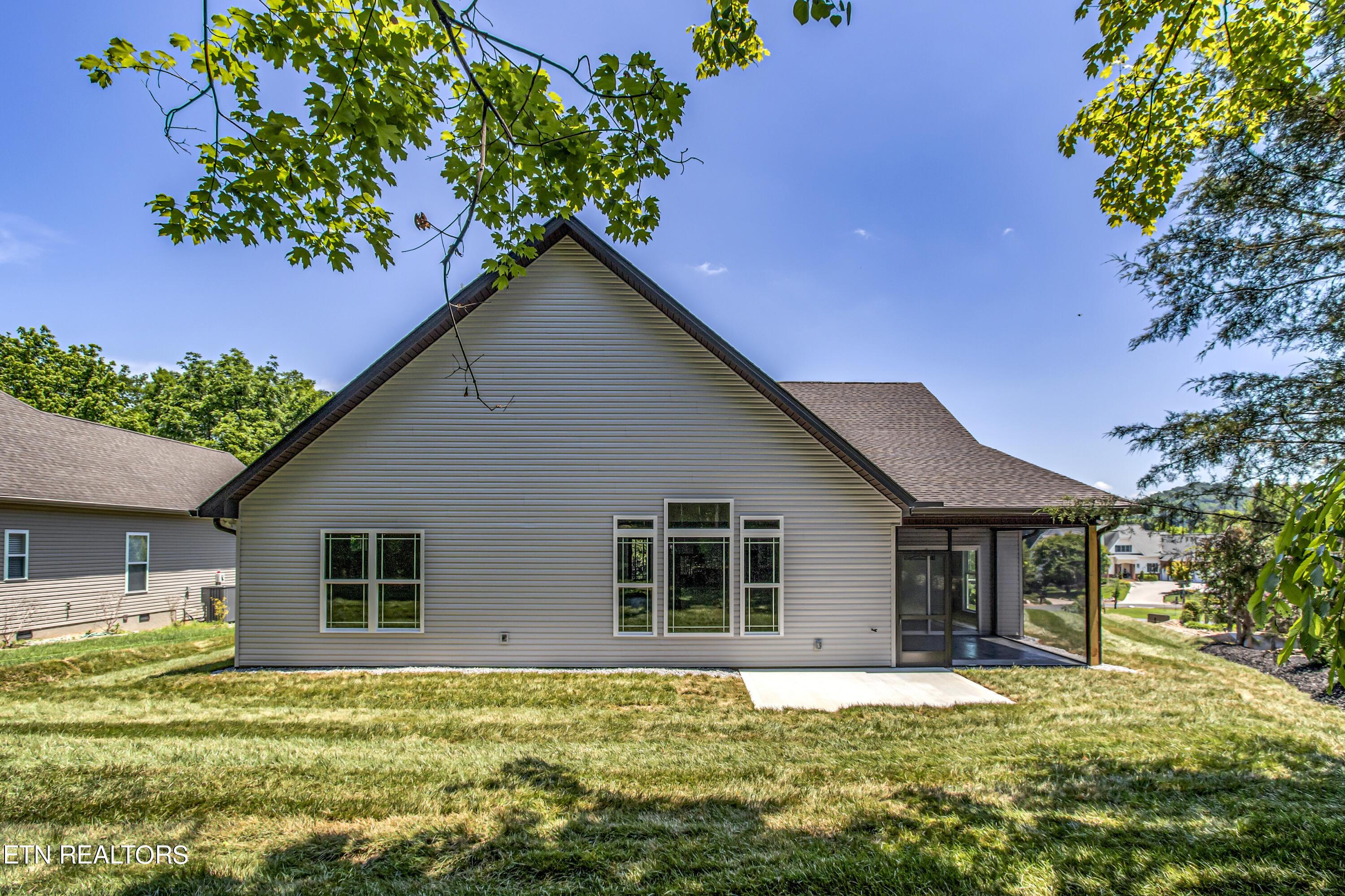 297 Dudala Way, Loudon, TN - Fort Loudoun and Tellico Lake Real Estate - Image# 51
