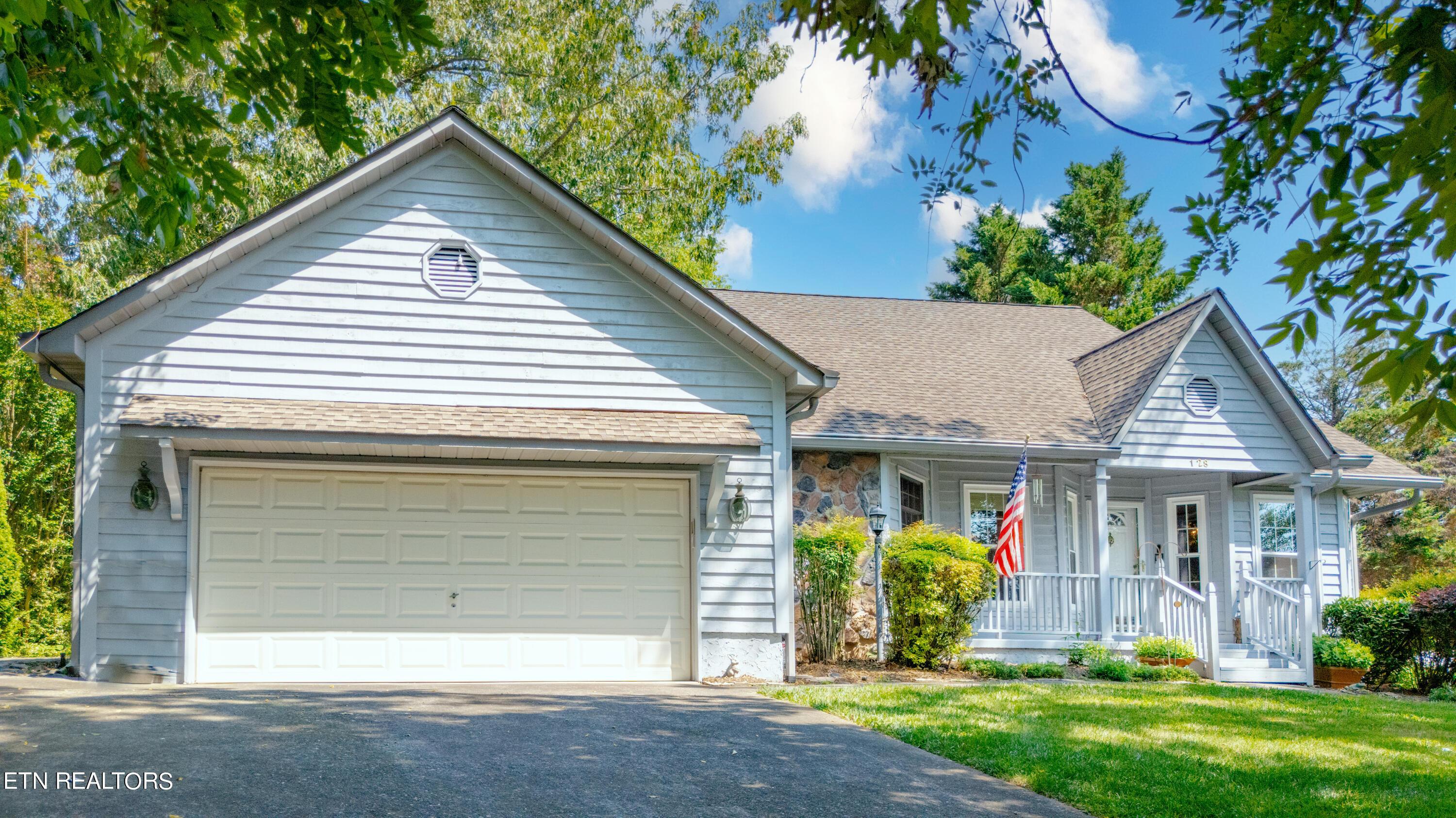128 Oohleeno Way, Loudon, TN - Fort Loudoun and Tellico Lake Real Estate - Image# 3