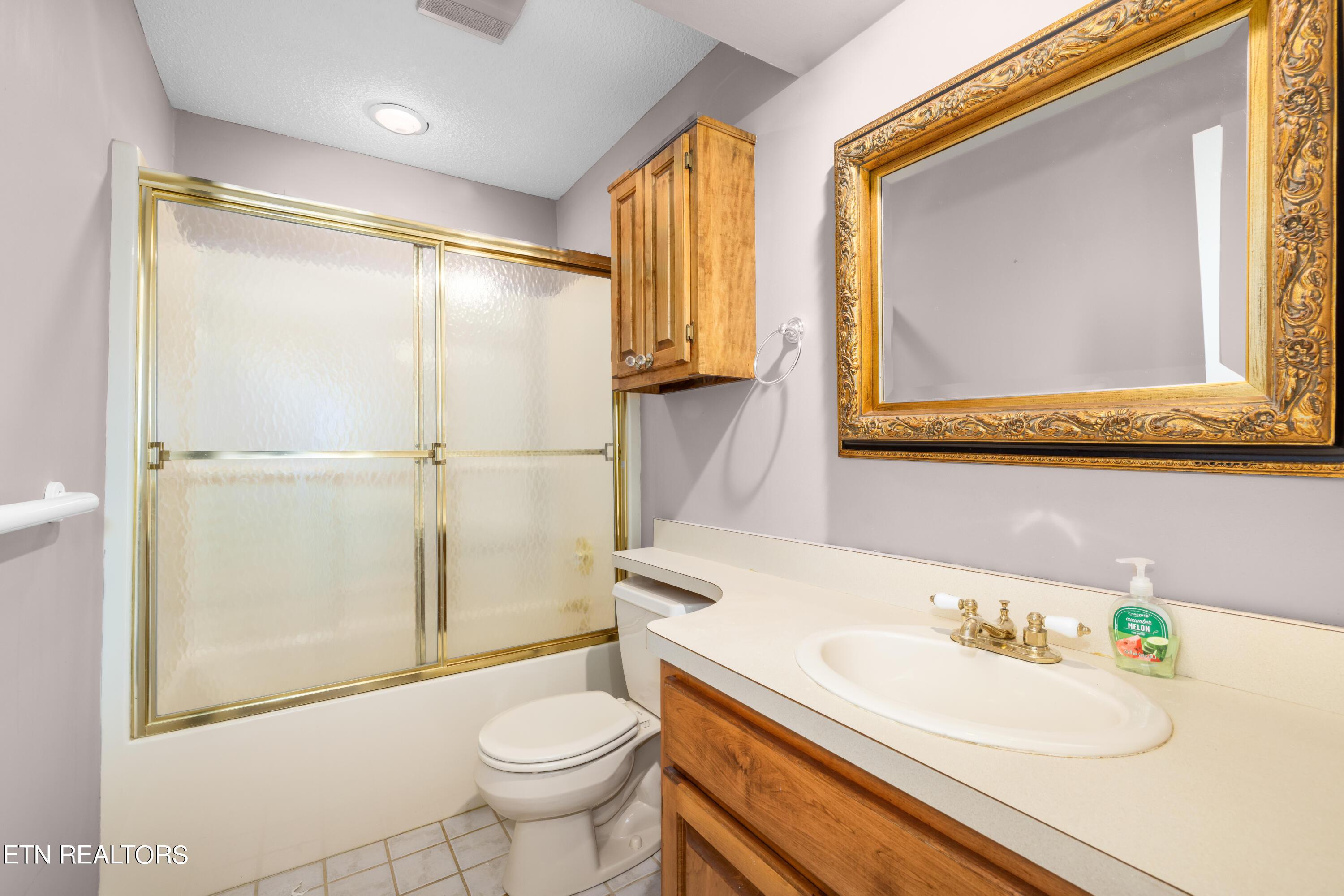 128 Oohleeno Way, Loudon, TN - Fort Loudoun and Tellico Lake Real Estate - Image# 20