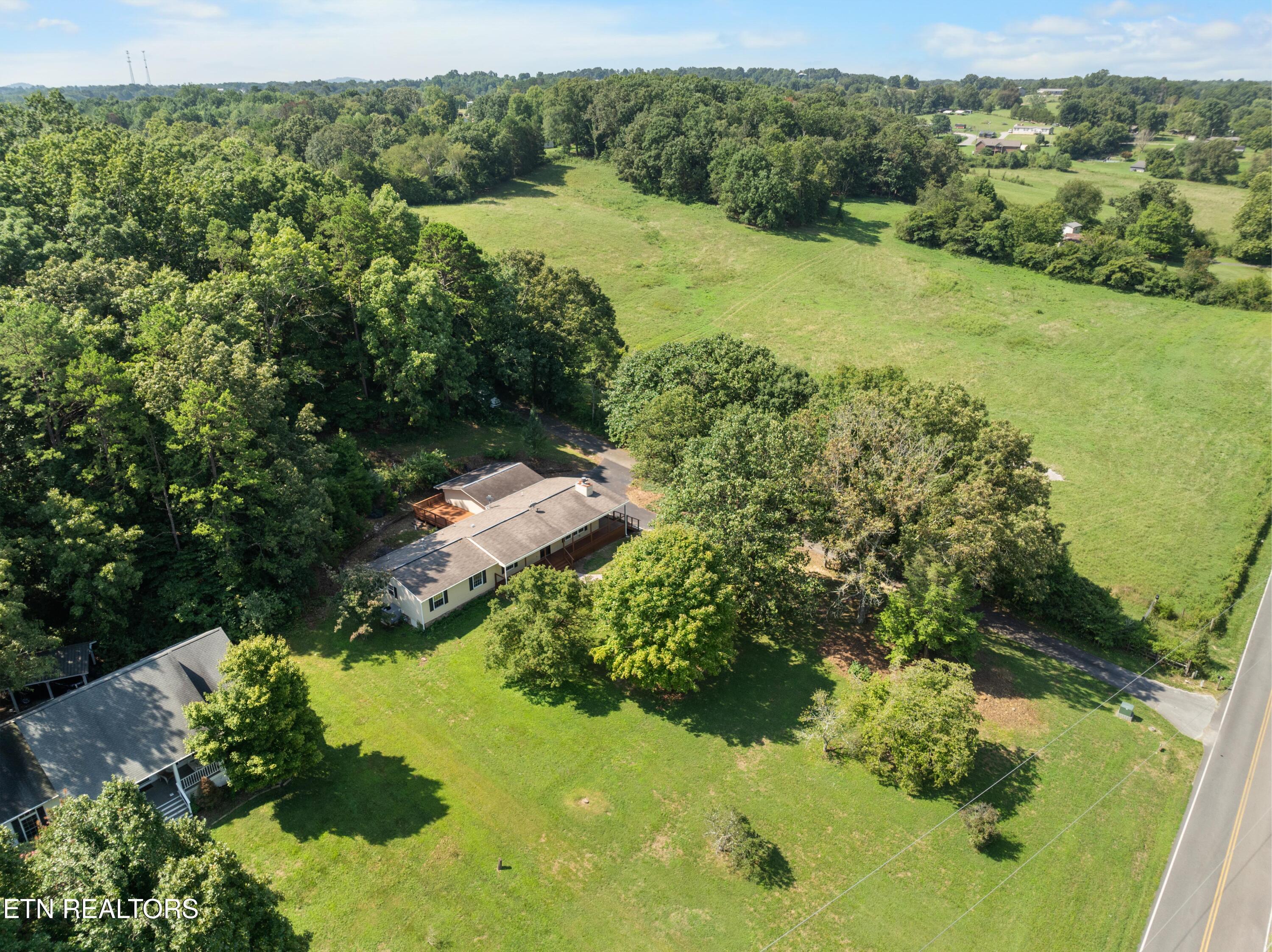 7000 Davis Ferry Rd, Loudon, TN - Fort Loudoun and Tellico Lake Real Estate - Image# 21