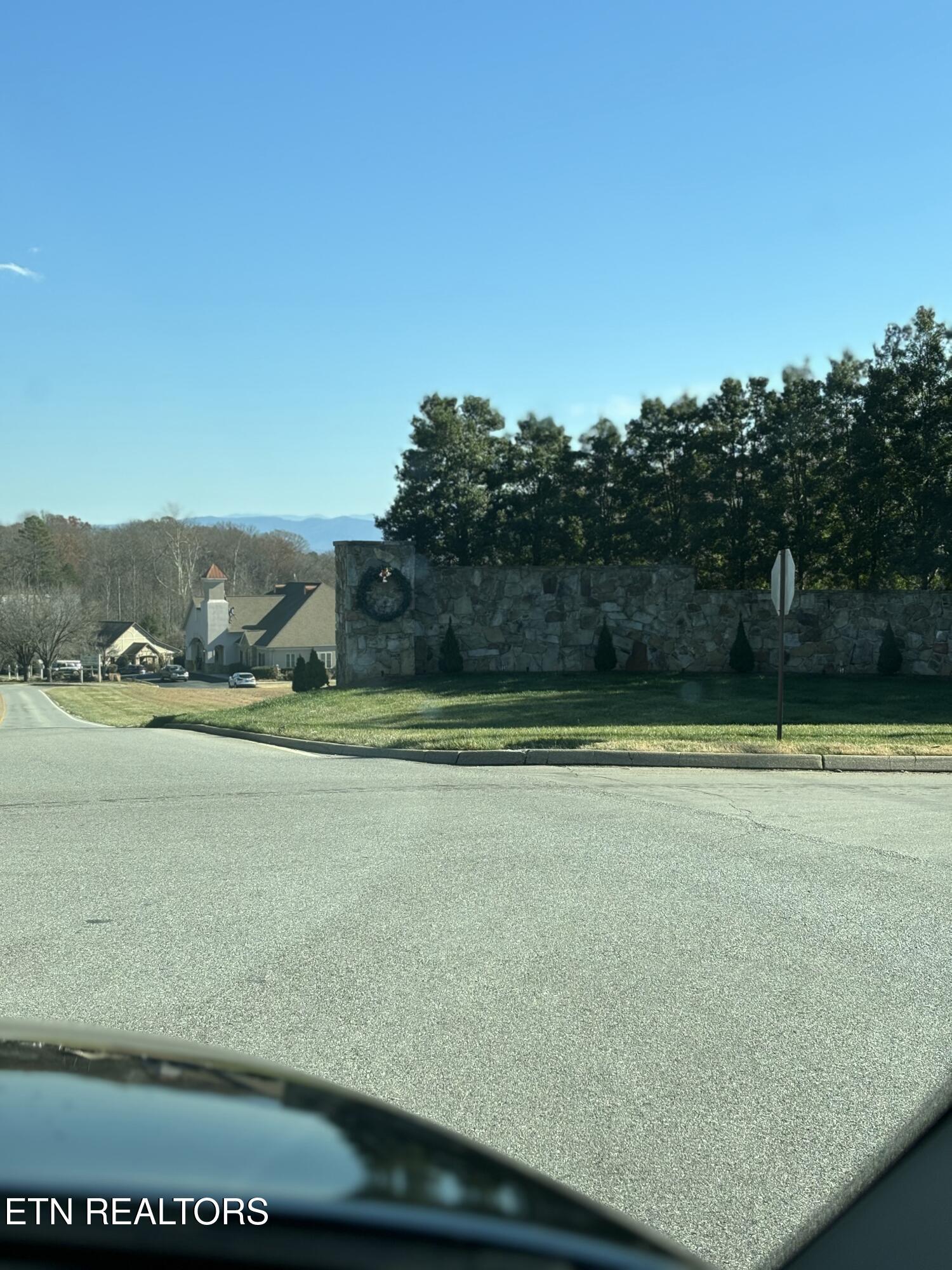 650 Sandpiper Drive, Vonore, TN - Fort Loudoun and Tellico Lake Real Estate - Image# 12