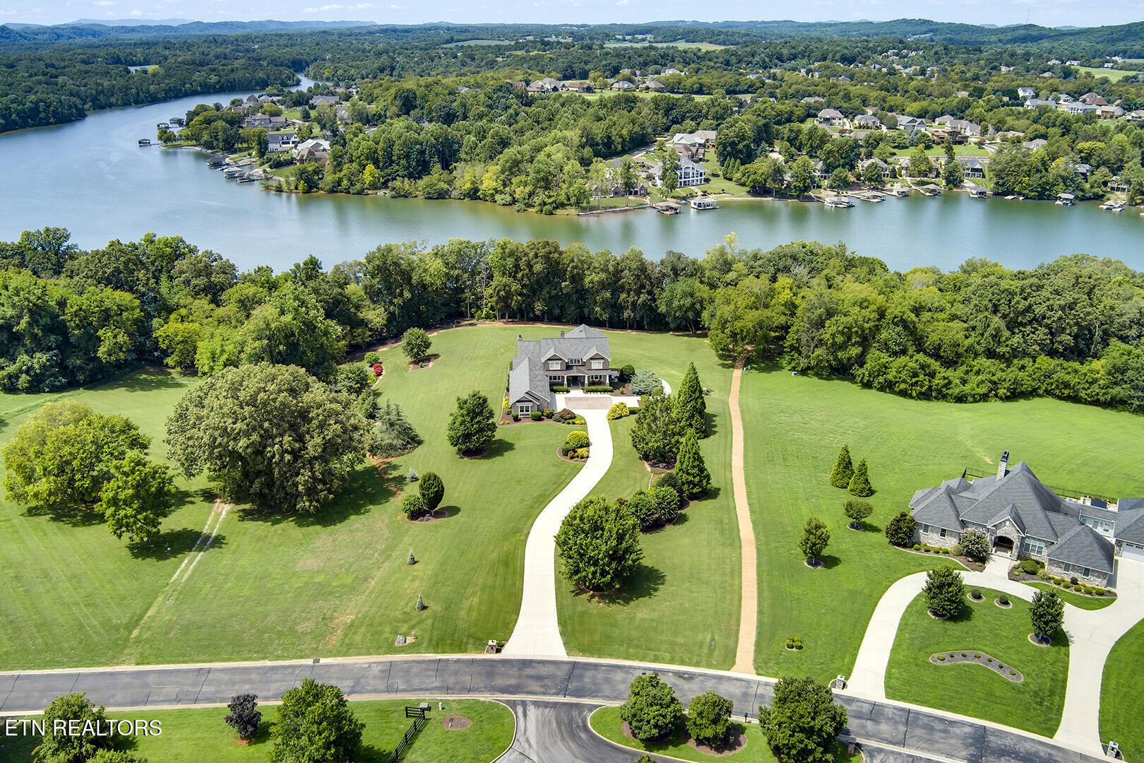 220 Thunder Rd, Vonore, TN - Fort Loudoun and Tellico Lake Real Estate - Image# 5