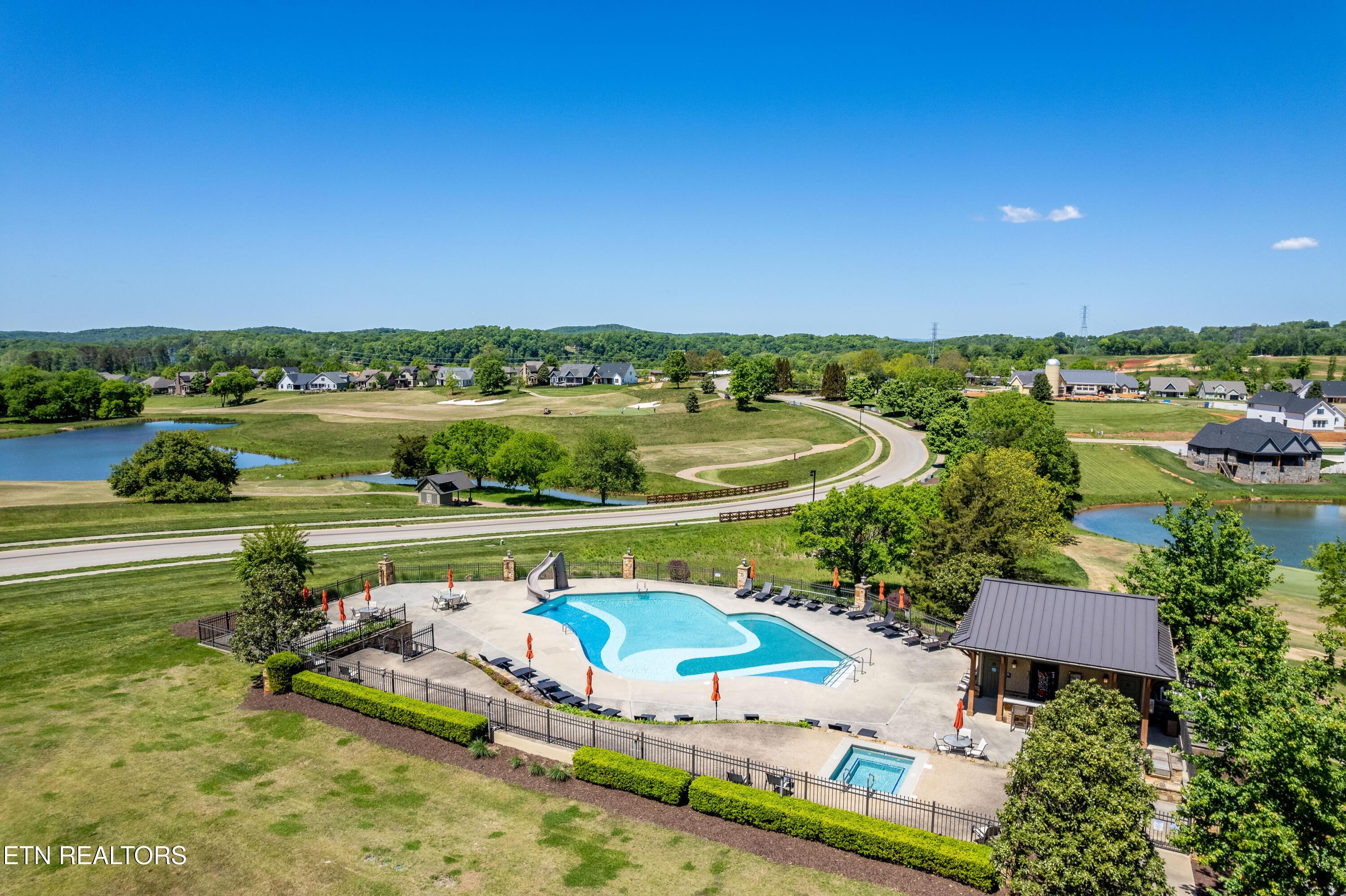 2501 Old Dogwood Tr, Loudon, TN - Fort Loudoun and Tellico Lake Real Estate - Image# 14