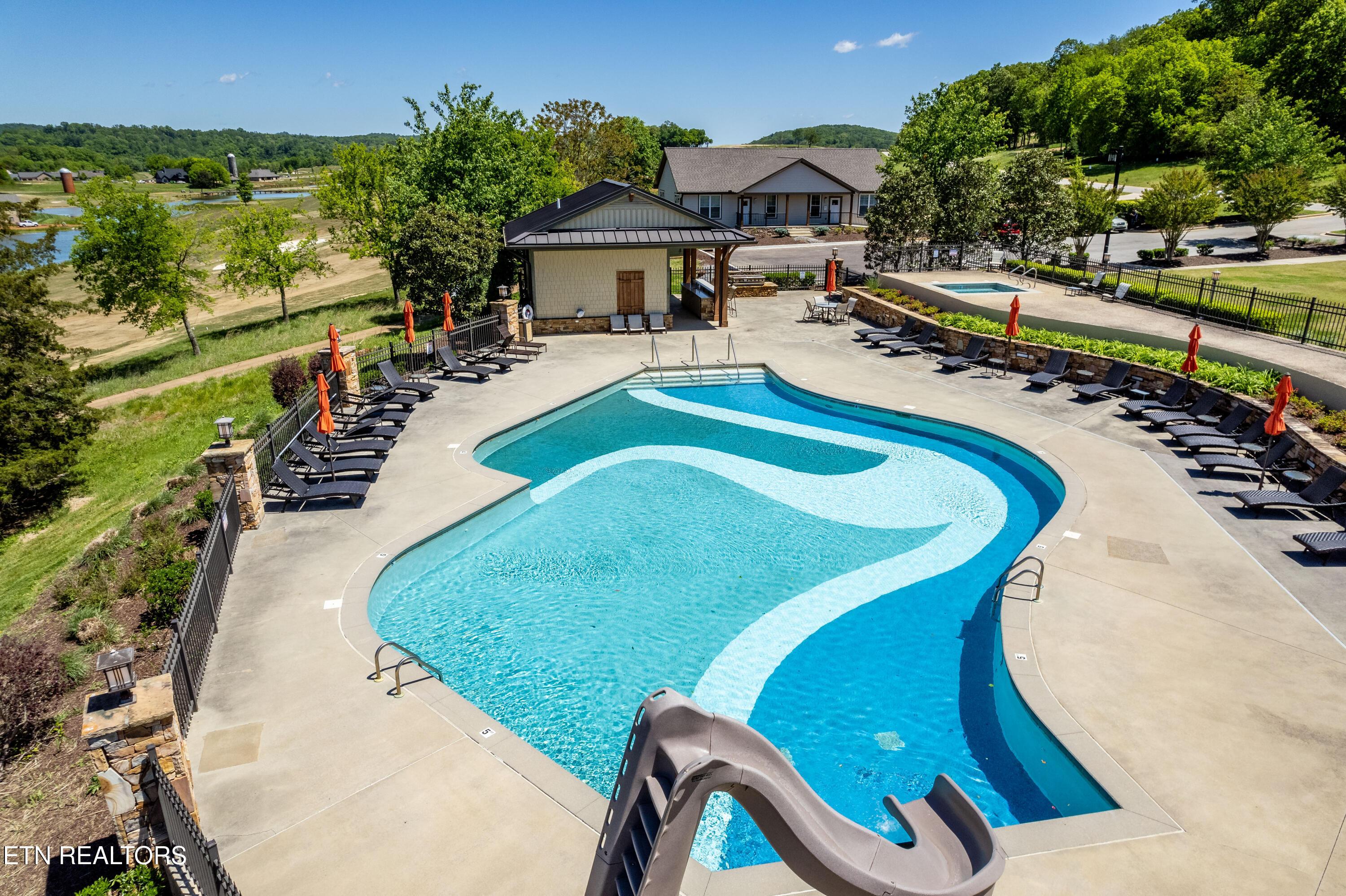 2501 Old Dogwood Tr, Loudon, TN - Fort Loudoun and Tellico Lake Real Estate - Image# 15
