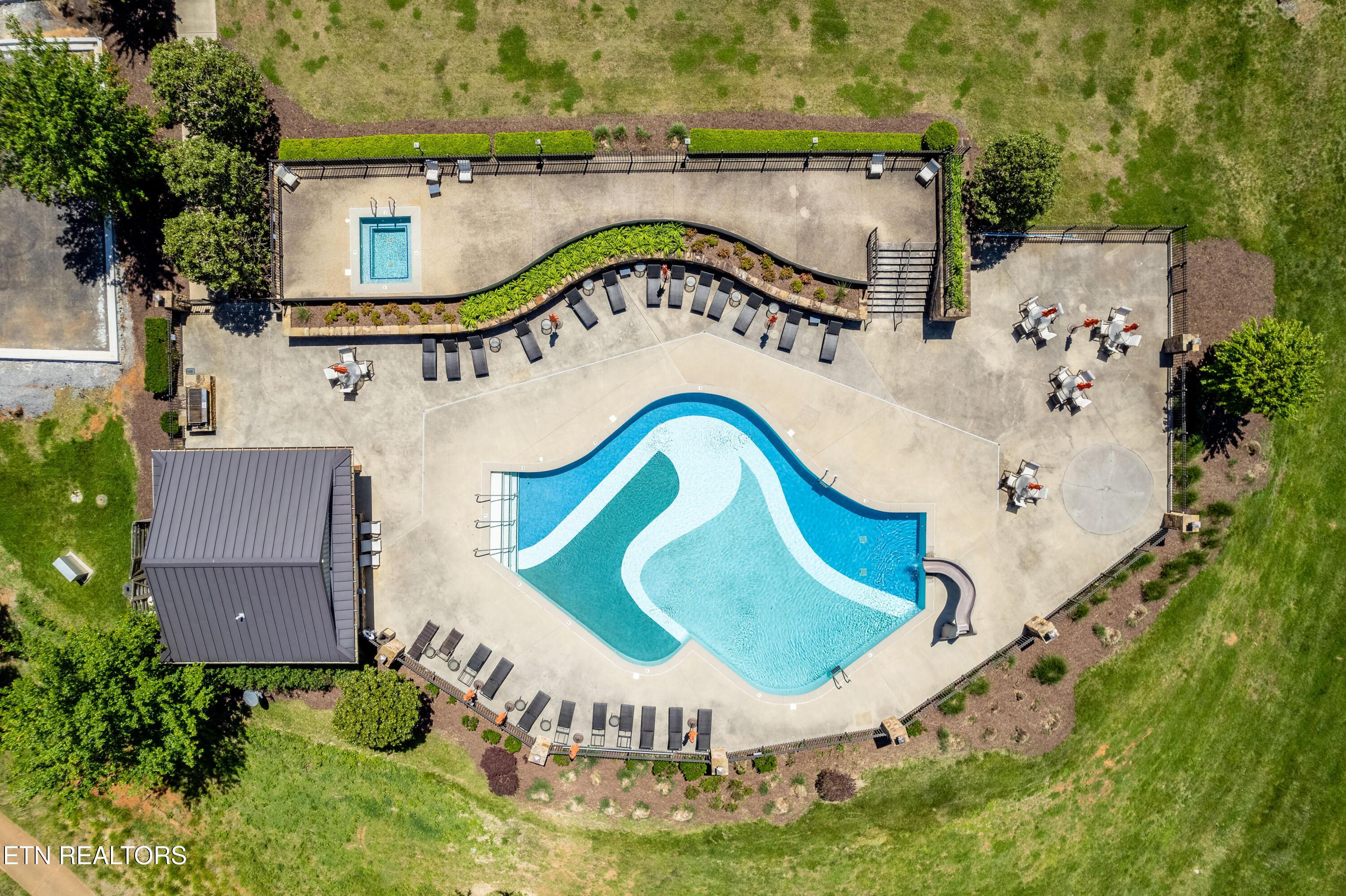 2501 Old Dogwood Tr, Loudon, TN - Fort Loudoun and Tellico Lake Real Estate - Image# 16