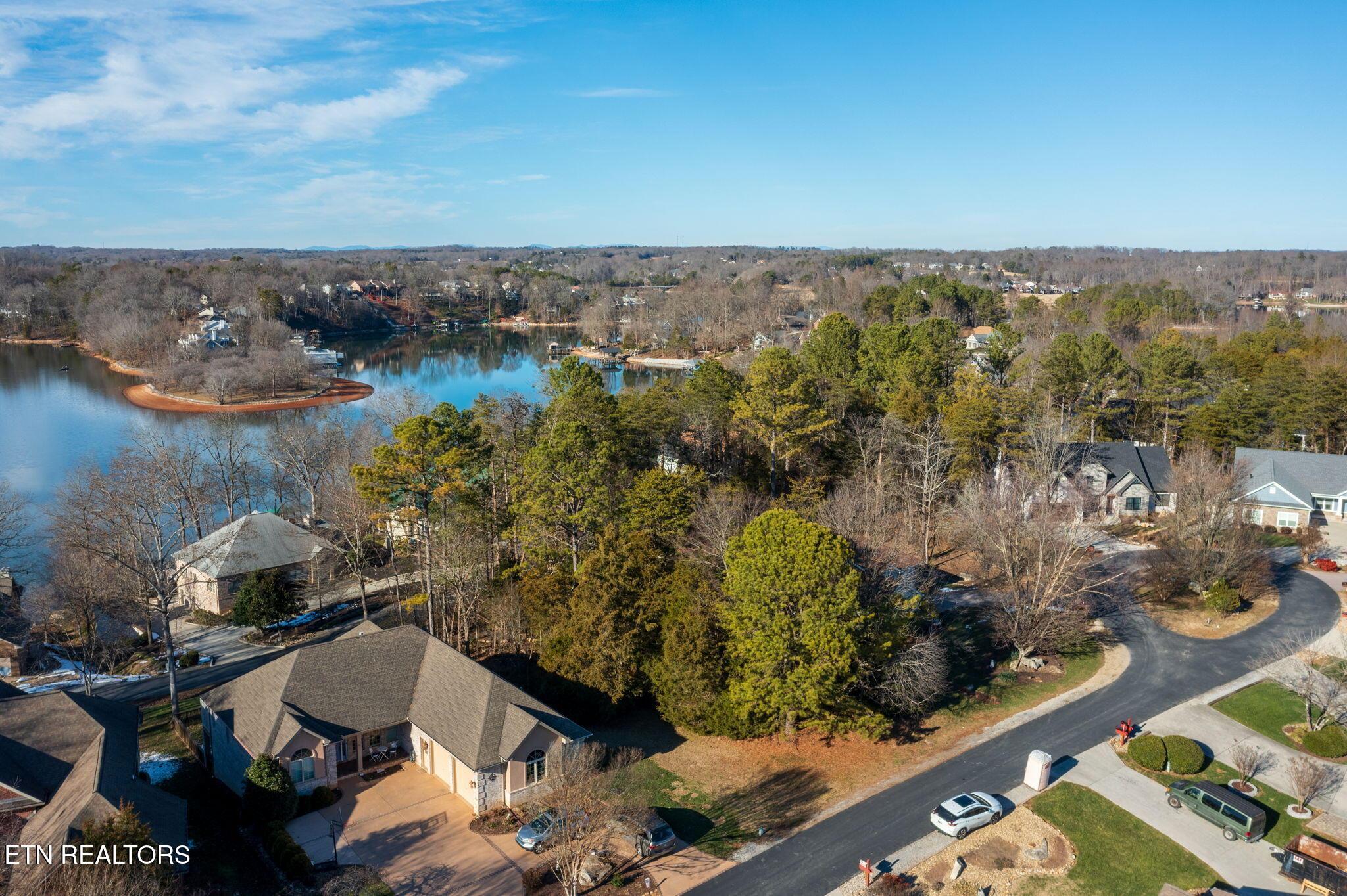 313 Gadusi Lane, Loudon, TN - Fort Loudoun and Tellico Lake Real Estate - Image# 7