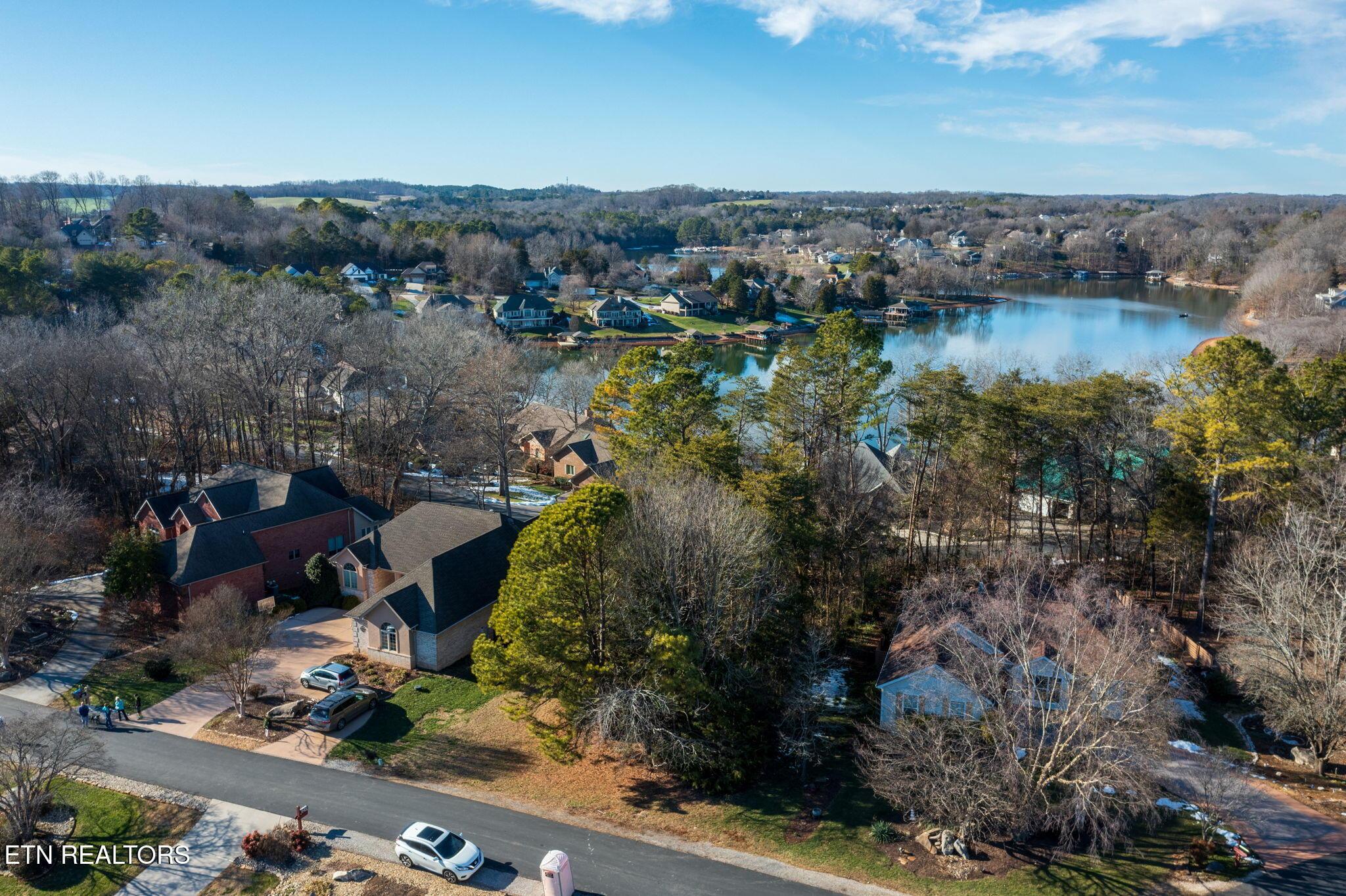 313 Gadusi Lane, Loudon, TN - Fort Loudoun and Tellico Lake Real Estate - Image# 8