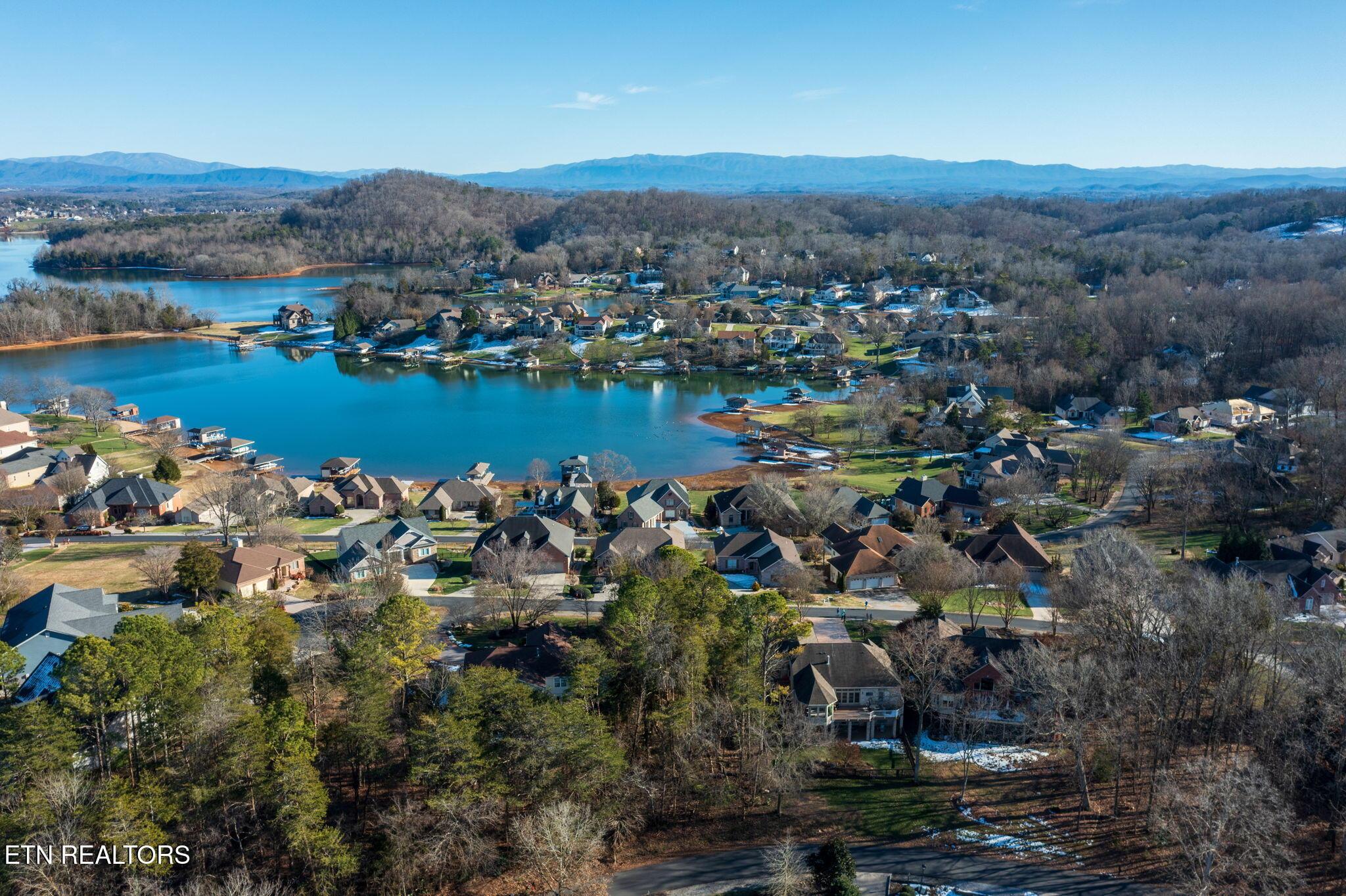 313 Gadusi Lane, Loudon, TN - Fort Loudoun and Tellico Lake Real Estate - Image# 10