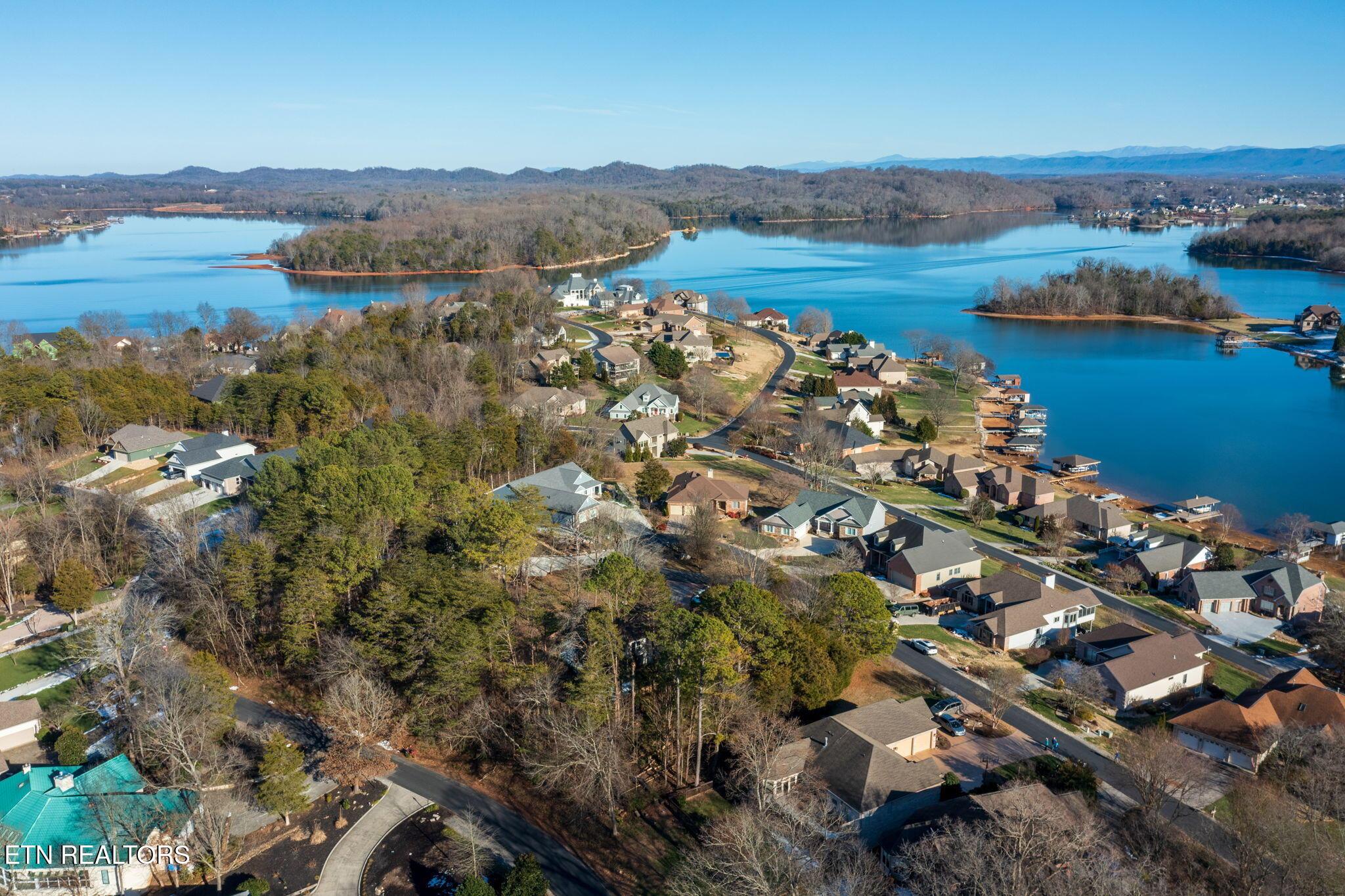 313 Gadusi Lane, Loudon, TN - Fort Loudoun and Tellico Lake Real Estate - Image# 12