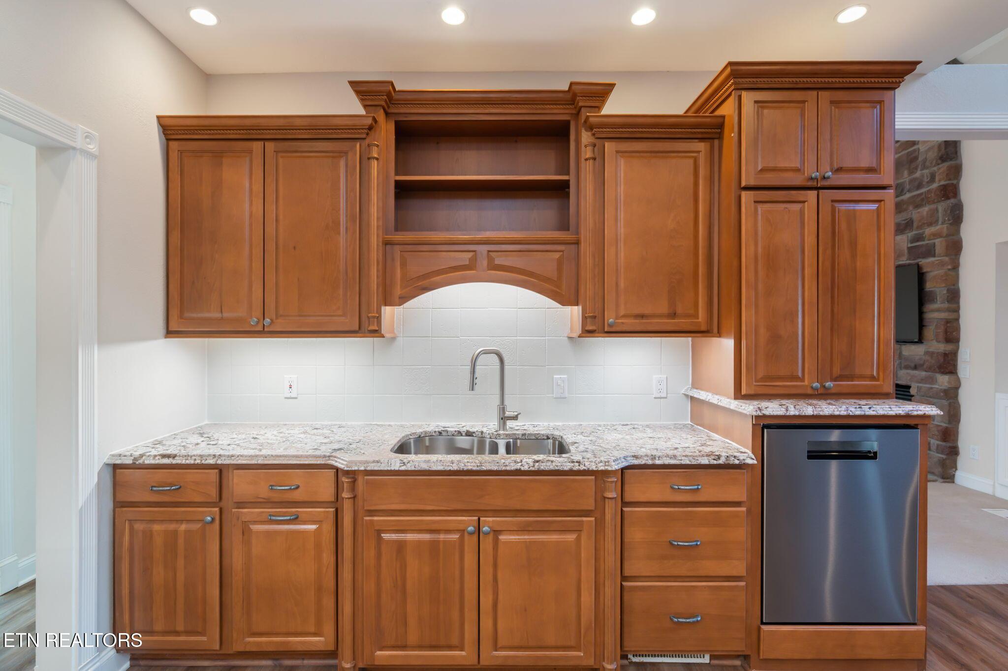 141 Inata Circle, Loudon, TN - Fort Loudoun and Tellico Lake Real Estate - Image# 15