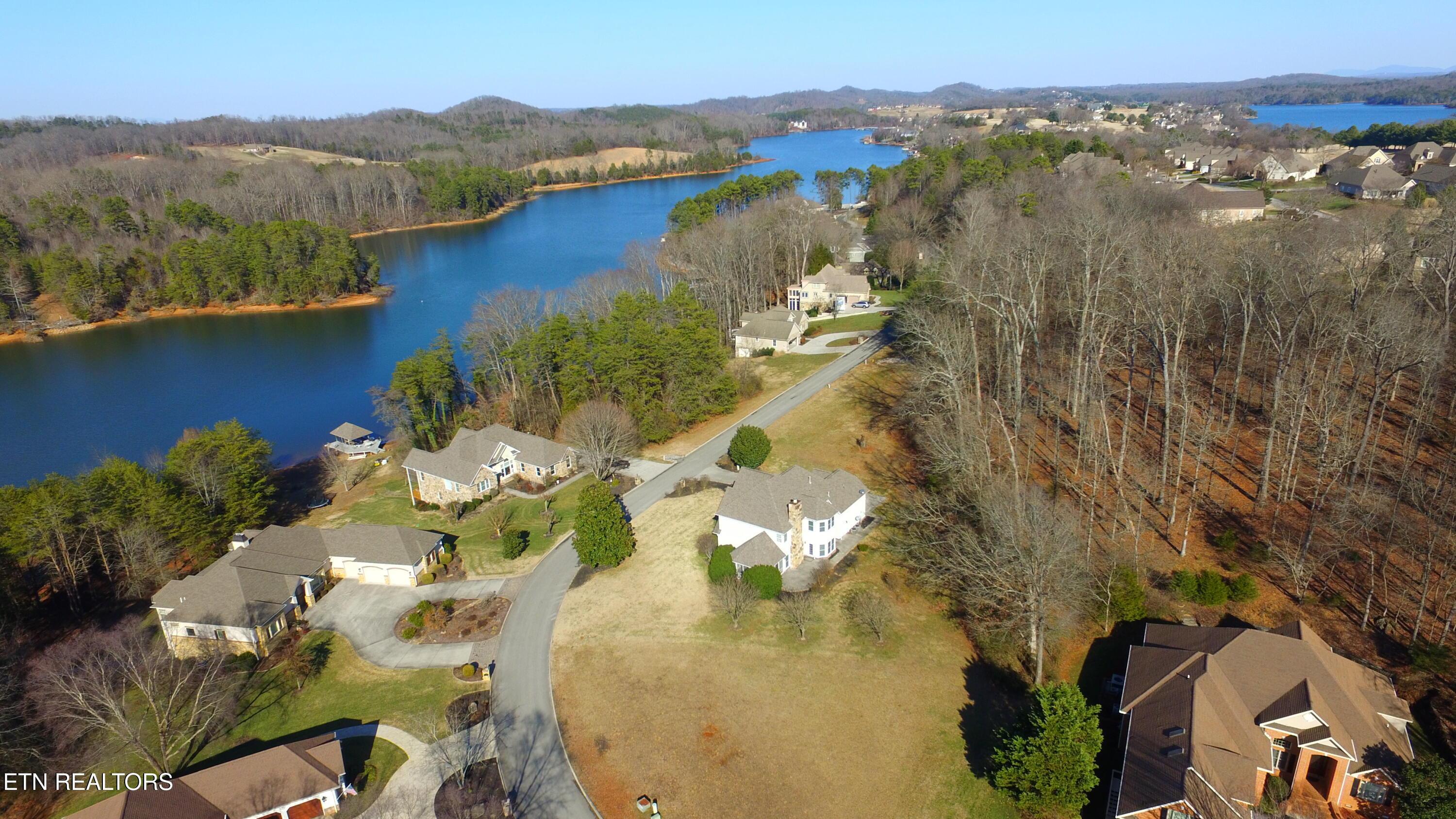 612 Sandpiper Drive, Vonore, TN - Fort Loudoun and Tellico Lake Real Estate - Image# 3