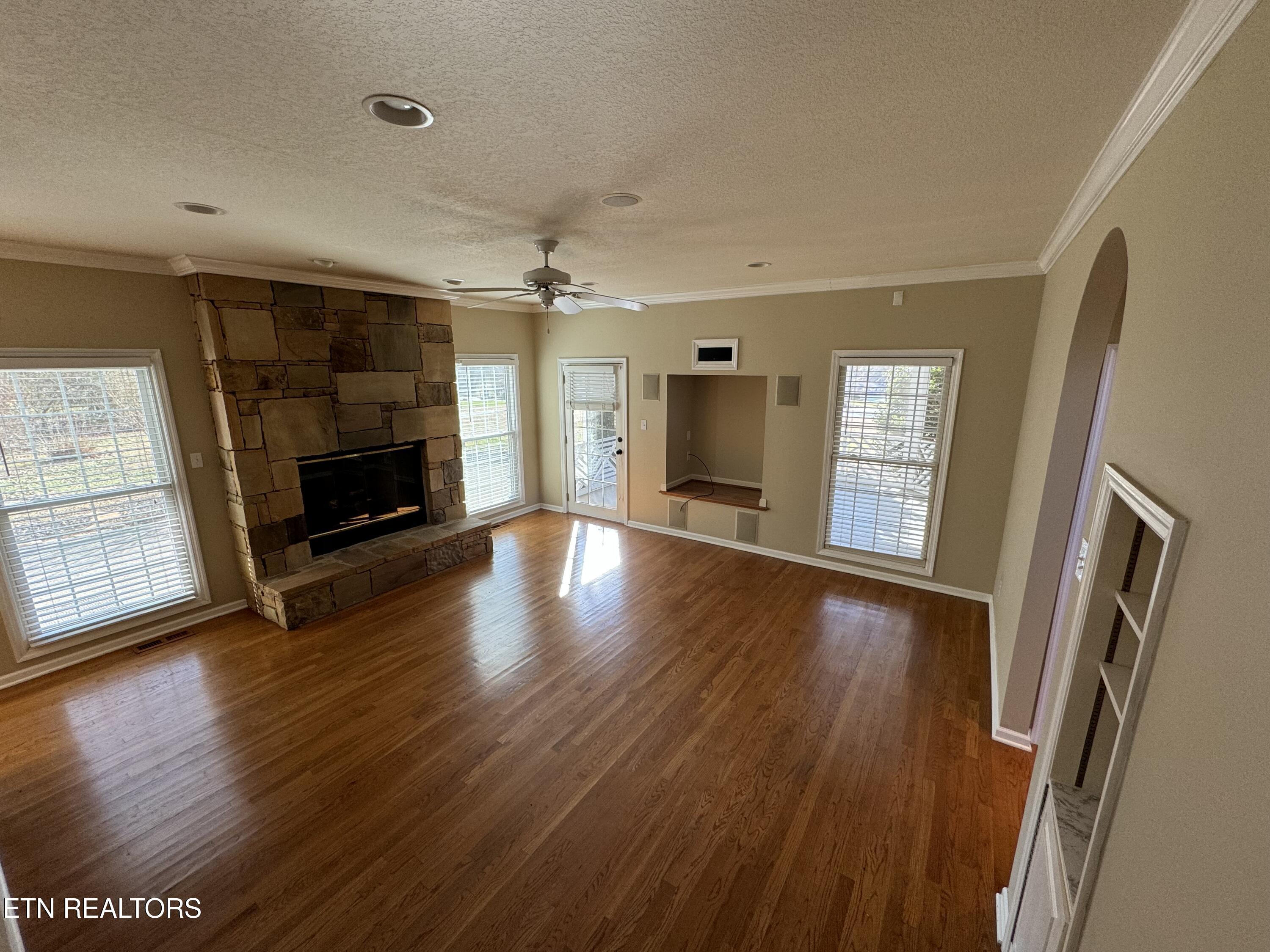612 Sandpiper Drive, Vonore, TN - Fort Loudoun and Tellico Lake Real Estate - Image# 8