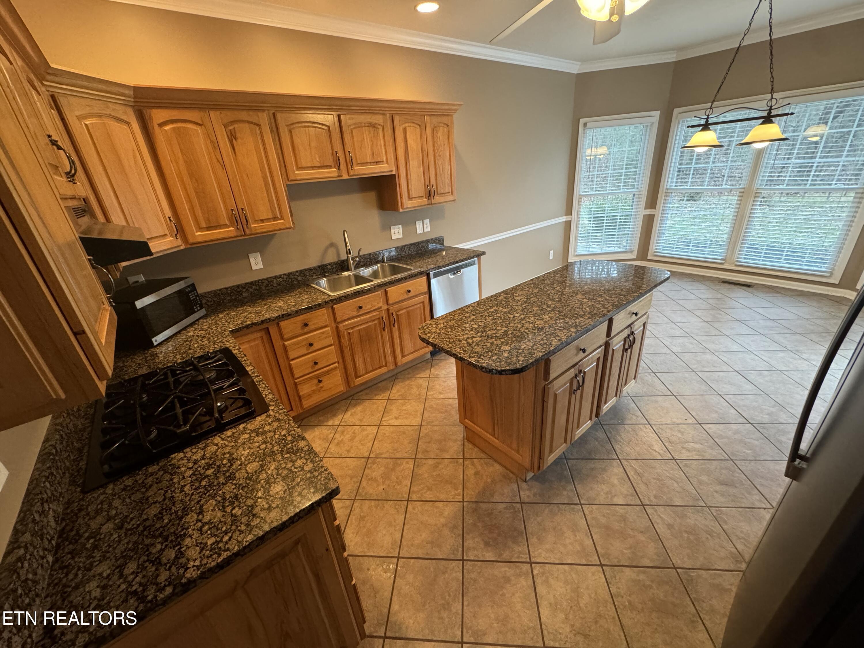 612 Sandpiper Drive, Vonore, TN - Fort Loudoun and Tellico Lake Real Estate - Image# 9