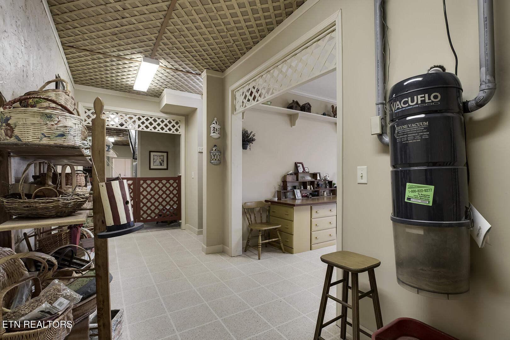 180 Gold Finch Lane, Vonore, TN - Fort Loudoun and Tellico Lake Real Estate - Image# 48