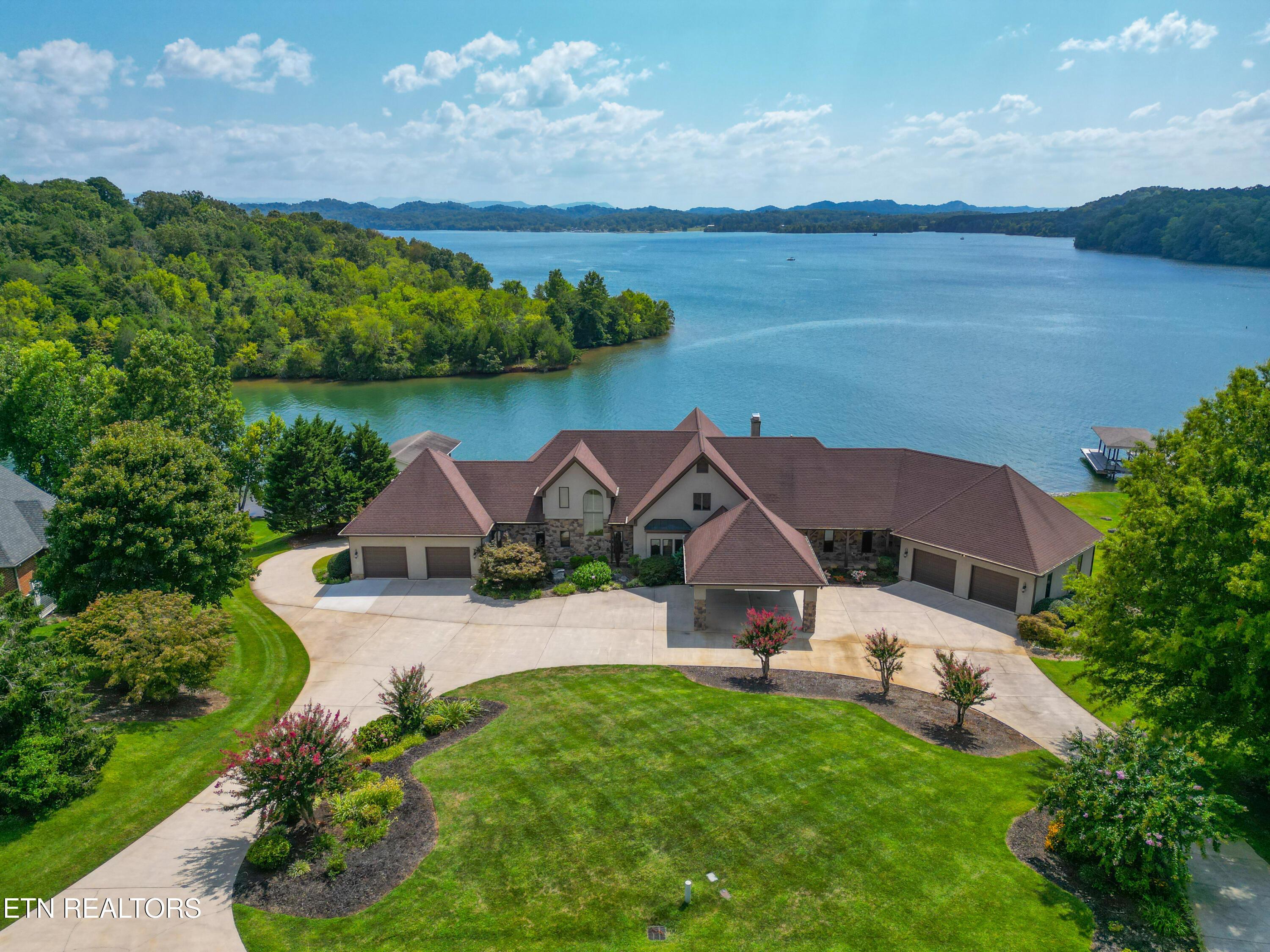 129 Indian Shadows Drive, Maryville, TN