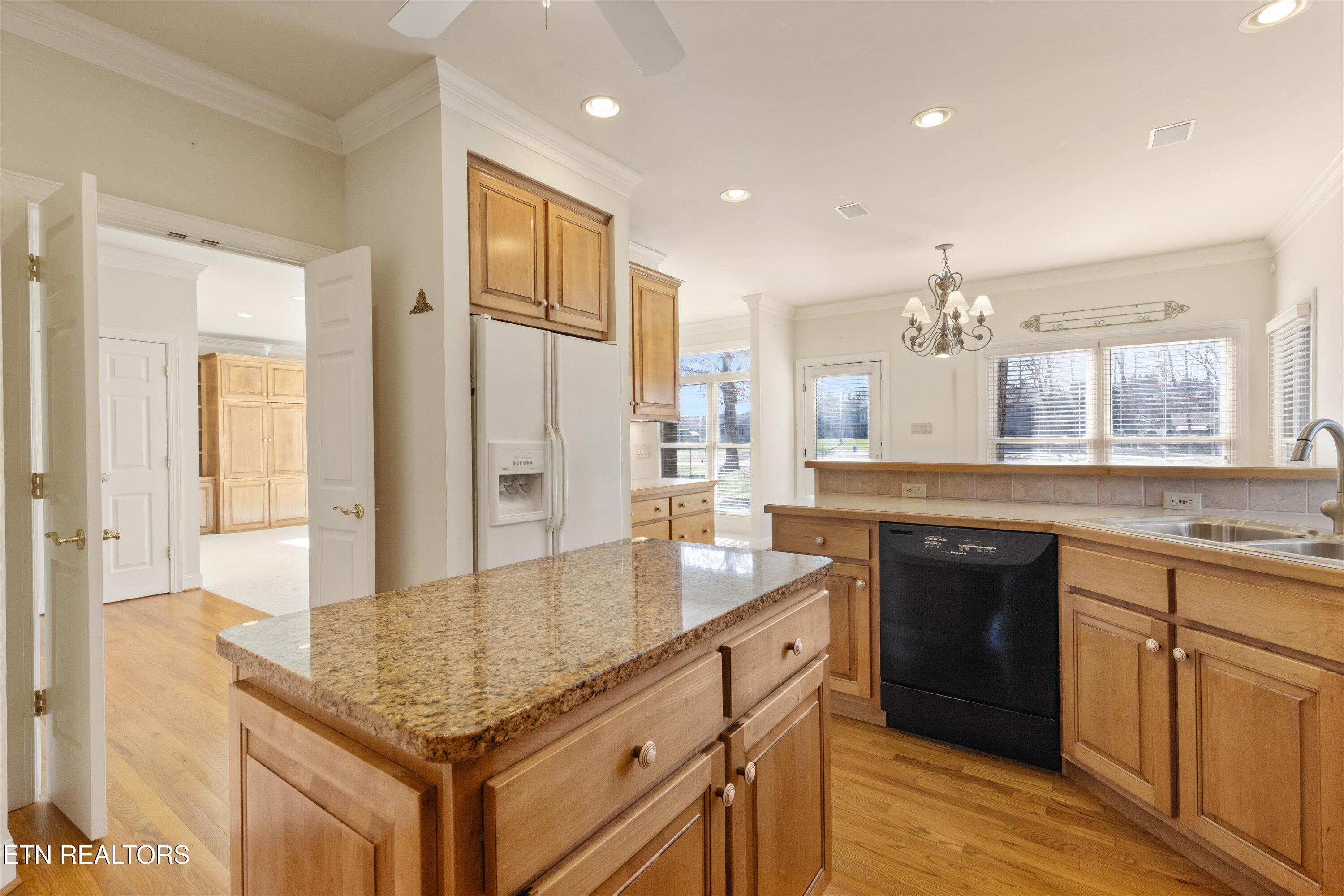 207 Oligi Circle, Loudon, TN - Fort Loudoun and Tellico Lake Real Estate - Image# 11