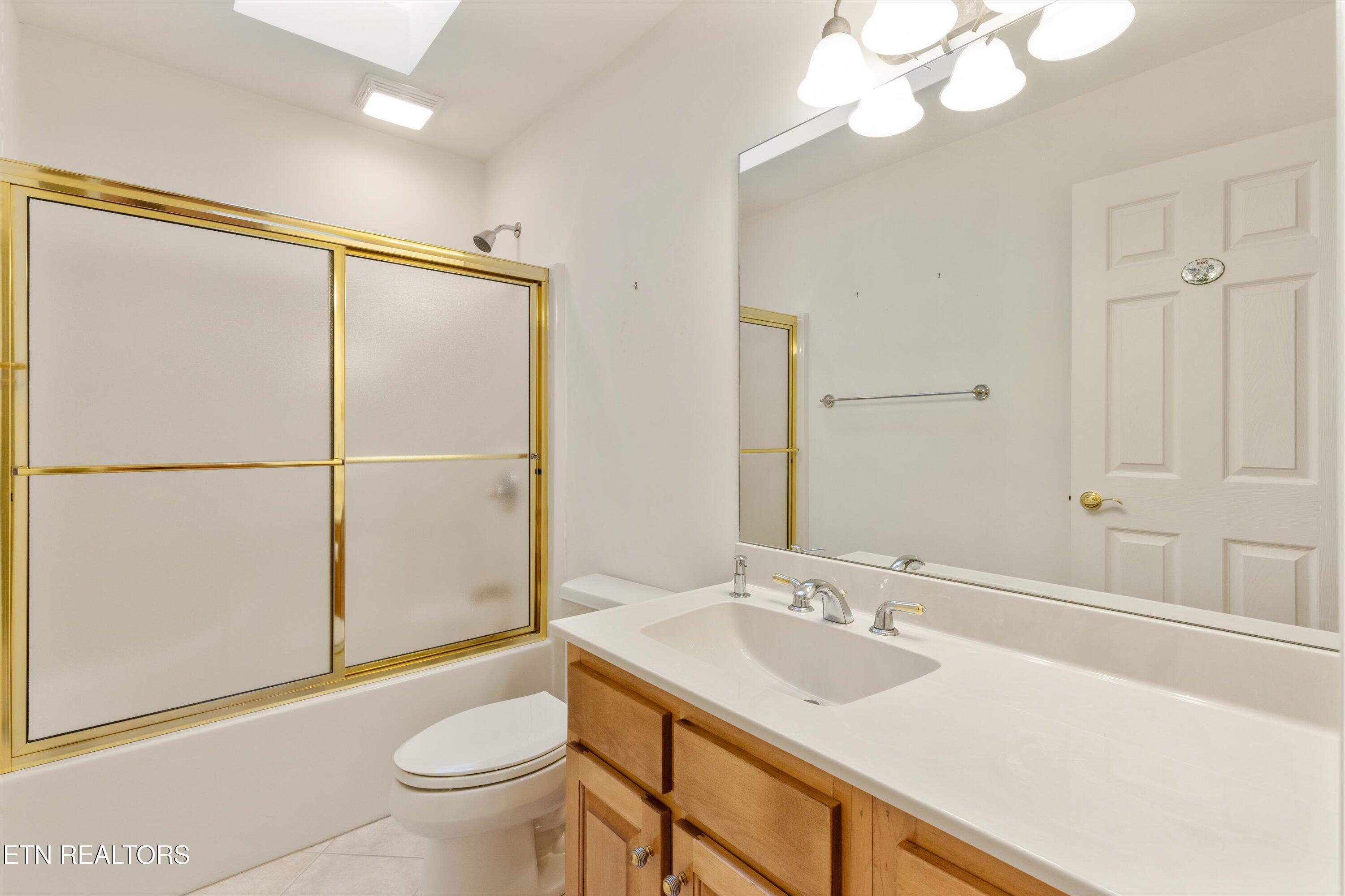 207 Oligi Circle, Loudon, TN - Fort Loudoun and Tellico Lake Real Estate - Image# 26
