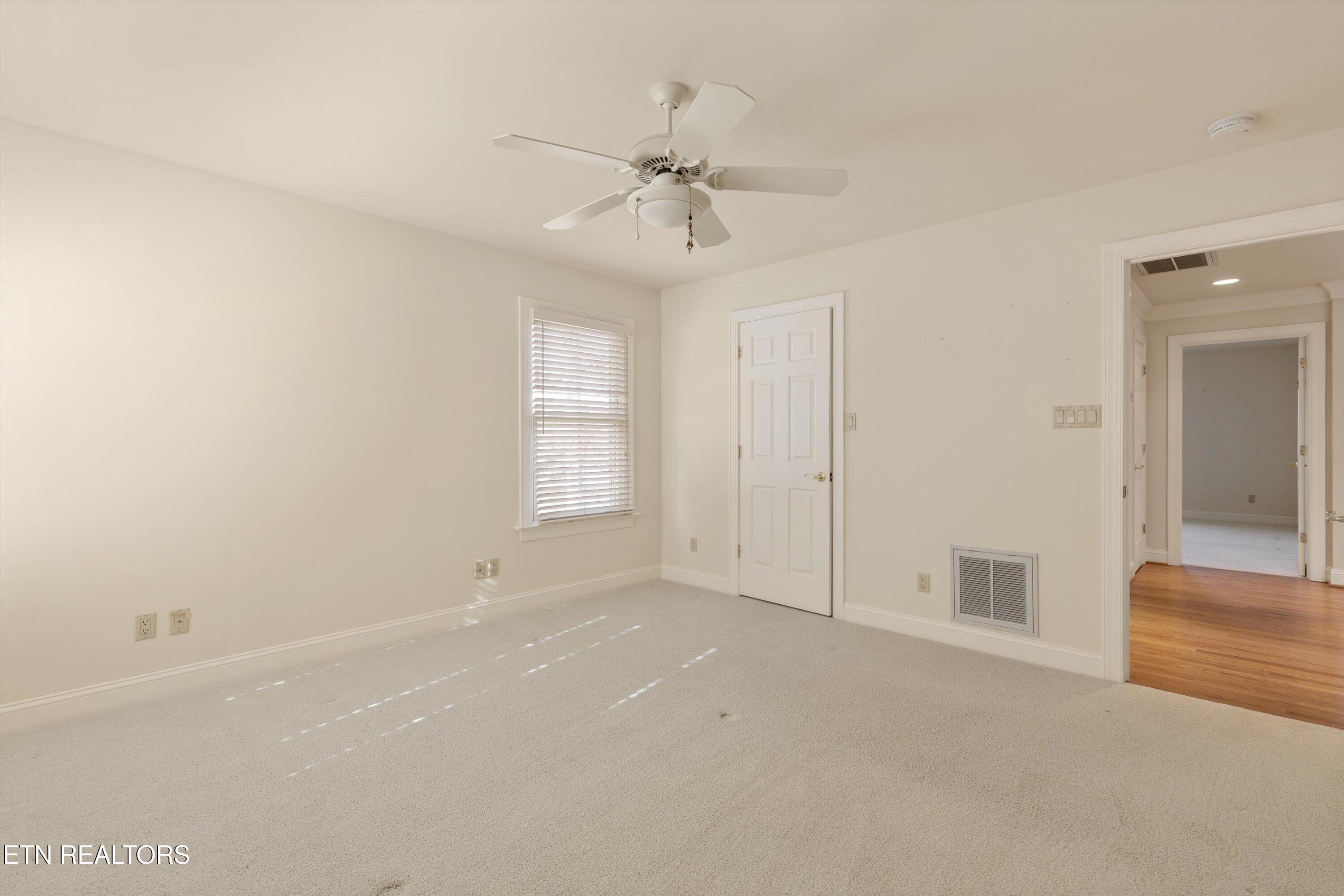 207 Oligi Circle, Loudon, TN - Fort Loudoun and Tellico Lake Real Estate - Image# 28