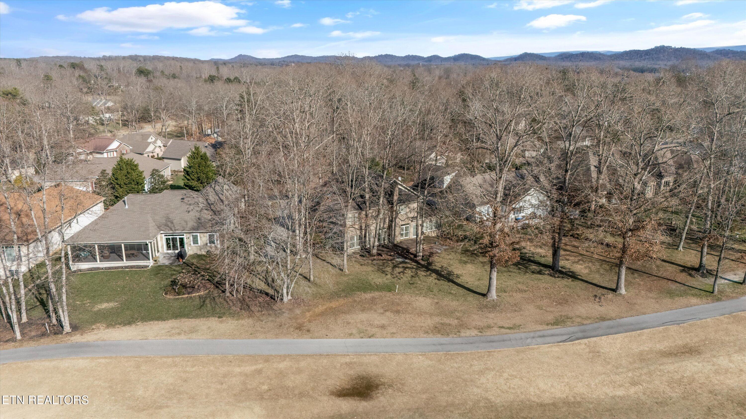 207 Oligi Circle, Loudon, TN - Fort Loudoun and Tellico Lake Real Estate - Image# 43