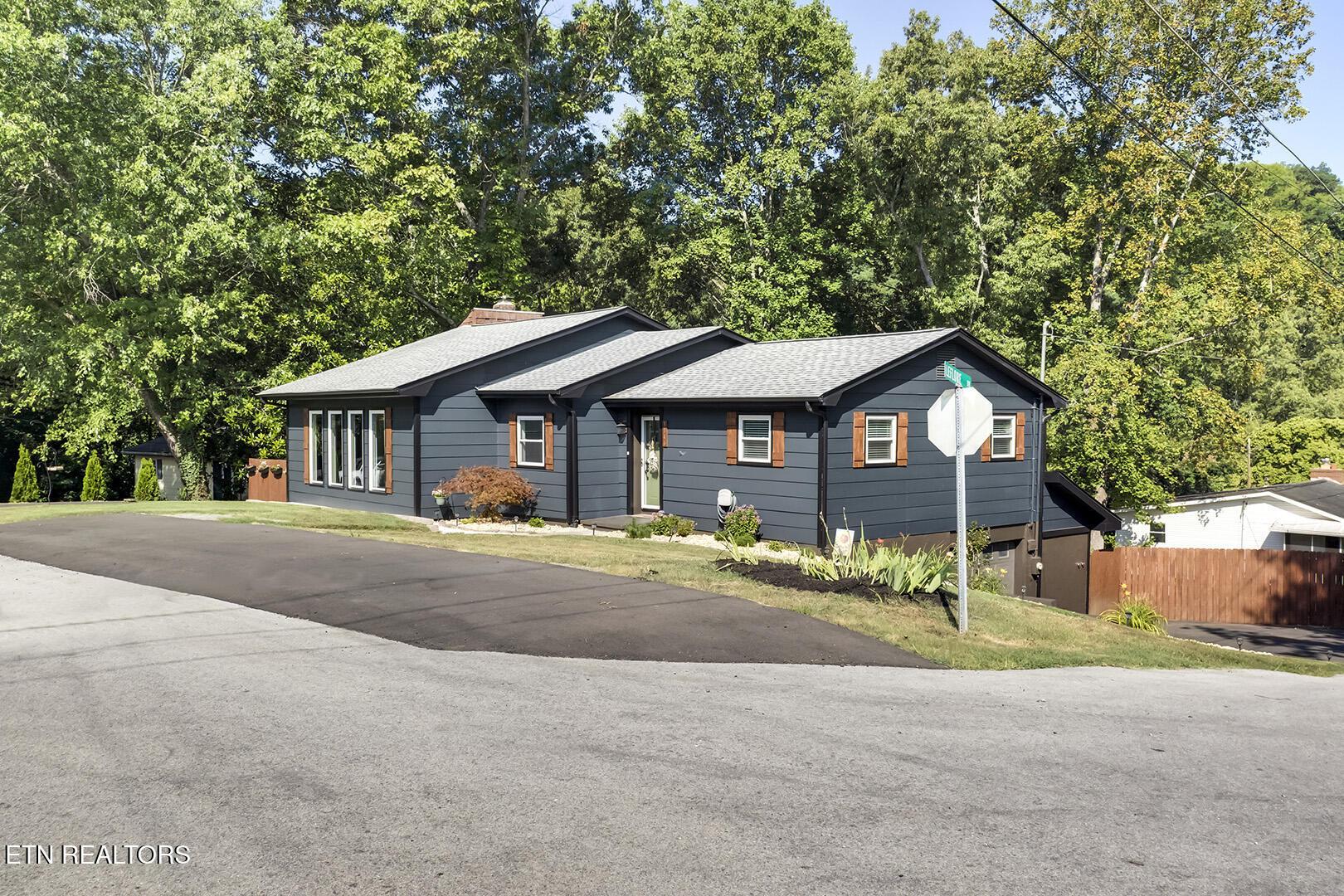 3146 Hardy Blvd, Louisville, TN - Fort Loudoun and Tellico Lake Real Estate - Image# 3