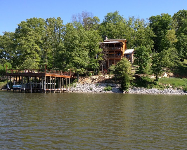 Channel Oaks Ft Loudoun Lake