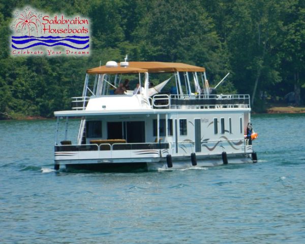 Sailabration Houseboats